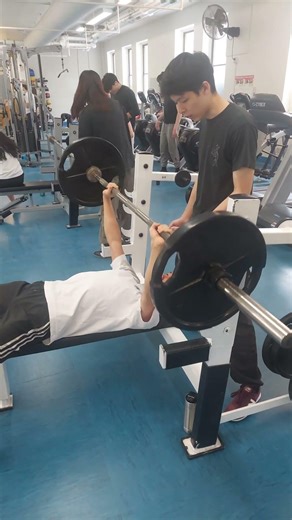 01.05 - FITNESS.ASSIGNMENT.BENCHPRESS #2