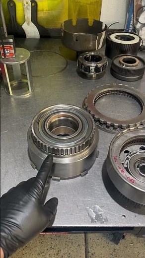 4R100 Intermediate Sprag Rotation #transmissionrepair #powerstroke #automobile