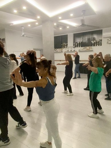 4.9K views · 93 reactions | SOCIAL DANCE  | COBRA LAB | Facebook