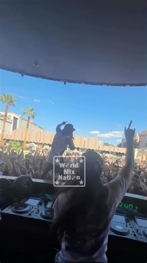Steve Aoki x Lil Jon @ Palm Tree Beach Club Las Vegas 2025 | Big Room Pool Party | #shorts