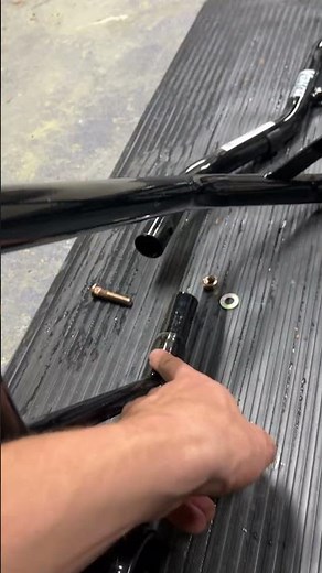 Venom triple tree bike stand assembly