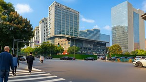 Chengdu combines urban design with nature