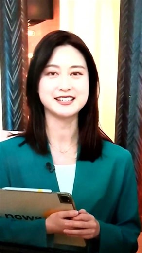 3/5小川彩佳news23の応援団180