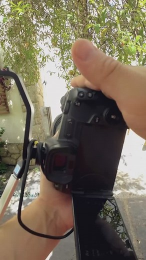 Gabriel Subtil on Instagram: "Workflow do capture one com canon r usando conector lightning! #captureone #fotografia Com conector lighting vc vai precisa do apadtador de camera para iphone! O mesmo tupo que lê sdcard, pendrive, tem algums até com bateria Já com usb-c, basta o cabo"