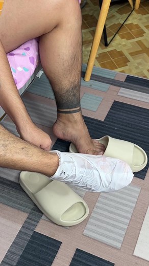 SADOER GOAT MILK FOOD MASK for Exfoliating Feet