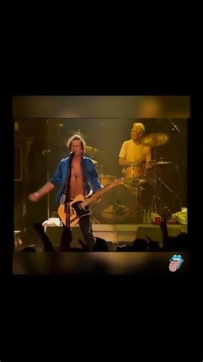Before They Make Me Run 🎸☠️ (Paris 2003) #therollingstones #keithrichards #ronniewood #charliewatts