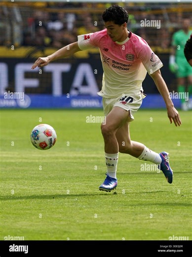 Fussball, 1.BL saison 2025/2026, Borussia Dortmund vs Bayer 04 Leverkusen, 11.04.2026, Signal Iduna Park, Dortmund, Ibrahim Maza Bayer 04 Leverkusen, Aktion, Einzelbild Fotocopyright Gladys Chai von der Laage DFL regulations prohibit any use of photographs as image sequences and/or quasi-video Stock Photo - Alamy