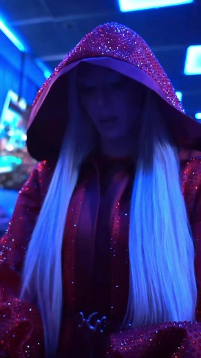386K views · 2.5K reactions | #CharlotteFlair gets us started tonight! #SmackDown | WWE | Facebook