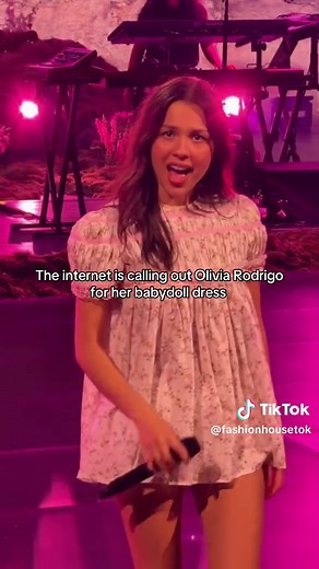 Olivia Rodrigo sparked controversy after wearing a babydoll dress during her Barcelona performance!! #oliviarodrigo #barcelona