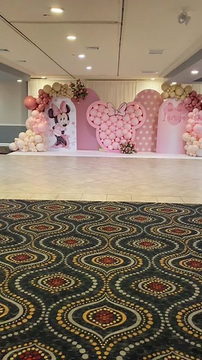 Luxury Minnie Mouse Balloon Decor for Your Birthday Party