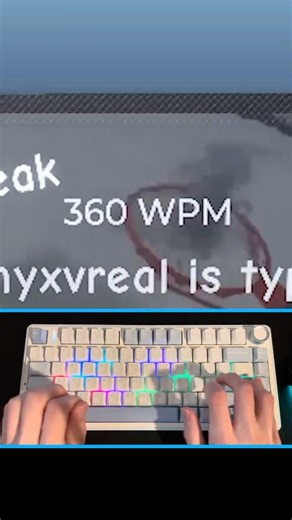 Speedtypist LOCKS IN for typing 360 WPM 😳