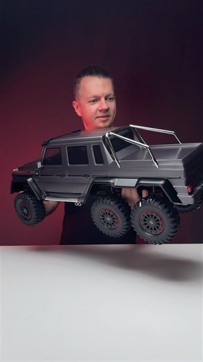 Freddy Collector on Instagram: "The wildest Traxxas TRX rig out there — the TRX6 Mercedes-Benz G 63 AMG 6x6. 6-wheel drive, lights out of the box, 2-speed gearbox, and lockable diffs! . #Traxxas #rchobby #rclife #radiocontrolled #remotecontrol #rccar #remotecontrolcar #mercedesg63"