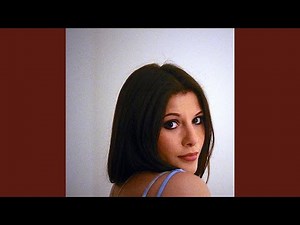 Long Asmr Close-up Ear-to-Ear Whispering