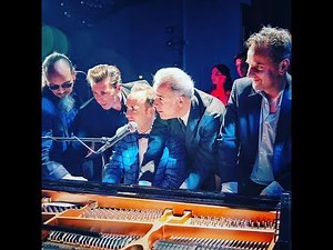 Crazy 50-fingers-Boogie-Woogie!