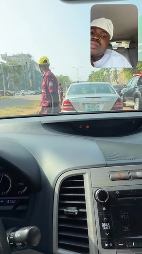 98K views · 2.1K reactions | Mount your guard o藍 | DrHenry A Robert | Facebook