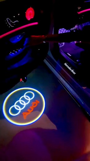 High-definition auto-welkomstverlichting  ✨ Laat de charme van uw...