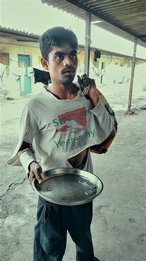 बेचारा भिखारी Vikas Ray Vines comedy #viral #comedy #shortvideo #newमारवाड़ीcomedy