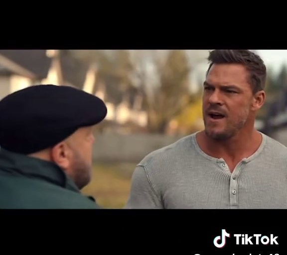 Wow can’t wait any longer Thad castle is back 😂😂#alanritchson #viralvideo #fyp #reacheronprime #playdate