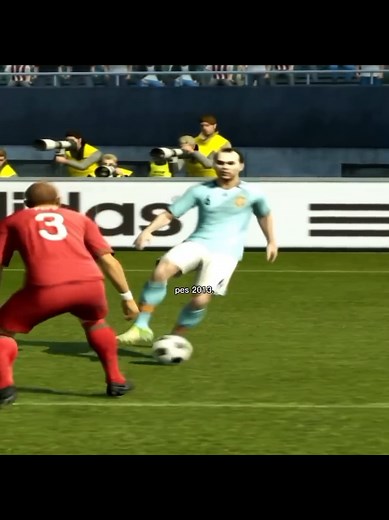 PES 2013: Ronaldo's Football Game