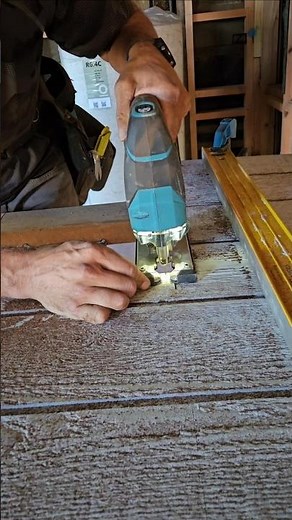 Fitting cladding around windows