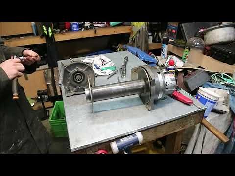 Warn Winch XD 9000 repair PT 1 (Warn CE XD9000)