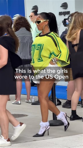 ootd.com on Instagram: "Spotted some legendary looks (and people) at the US open this year! Save this post as inspo for next year #ootd #nyc #usopen #outfit #tennis #fashion"