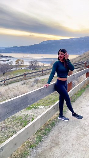 Kelowna ❤️ #beautifulbc #kelowna #views #sunset #wanderlust #fypage #mountains #zara