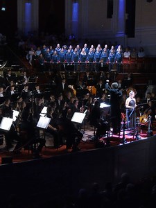 “Agnus Dei” from Dream Requiem, live at the Concertgebouw in Amsterdam Dream Requiem comes to Hamburg for two special nights next week at Elbphilharmonie Hamburg on August 22nd & 23rd | Rufus Wainwright