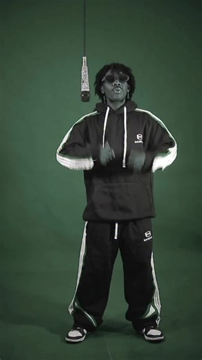 Stan Bakora on Instagram: "Ushawah Kutafutiwa Sababu Wewe😊 Hii Hapa Mpya Kutoka Kwake @udoo_tz Ana Kipaji Sana👏🏻 Naombeni Tumpe Support Jaman🙏🏻🙏🏻 @udoo_tz @udoo_tz"