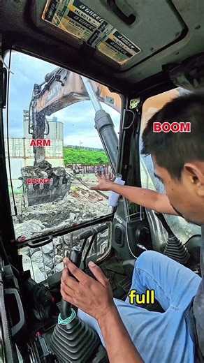 Excavator training for beginners #excavator #heavyequipment #training #mining #project #p2h #shorts