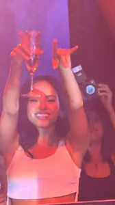 335K views · 19K reactions | Hoy es Sábado y #BeckyG lo sabe 壟 | Becky G Perú Fans | Facebook