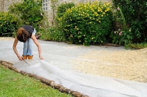 Gravel Driveways: Advantages and Disadvantages - Driveway Expert