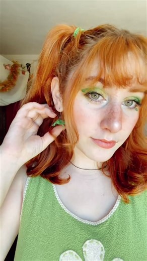 Green Frog Makeup Tutorial with Captions