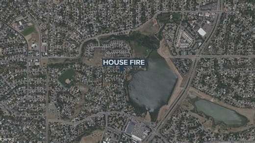 1 person dies in Sunday morning house fire