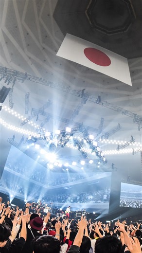 4.4K views | /／ 12/6(水)23:00- #ストレイテナー 25th Anniversary 日本武道館 LIVE&DOCUMENTARY \＼ #スペシャ で5ヶ月連続大特集中のストレイテナー いよいよ明日放送、最後の第5弾は… 大団円を迎えた日本武道館公演の 舞台裏やリハーサル風景を追った ライブ＆ドキュメンタリーを放送します 彼らの25周年の集大成、お見逃しなく。 @straightener.jp | Space Shower TV | Facebook