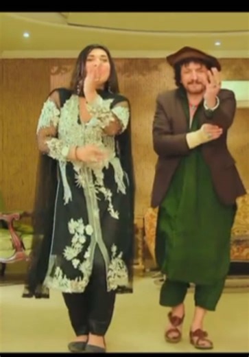 Pushto Film Song: Swati and Bebo Bebo Bebo