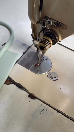 How to sew a new, beautiful rotating head #sewinghacks #sewing #sewingmachine #stiching #stitch #tailor #tips #satisfying #sewing #wool #handbags #asmr | Navilli
