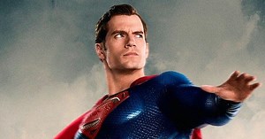 Justice League Star Henry Cavill Recalls 'Super Awkward' Press Tours