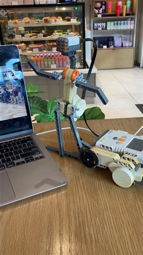 Programming Mindstorms NXT (EV3-G) - Dancer #legomindstorms #nxt #coding #gurusekolahIIMG 2614