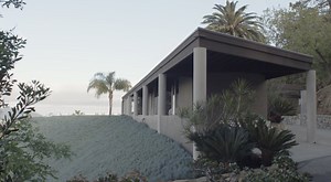 In Residence: Inside John Lautner's Quintessential California Modern, the Lautner Harpel House