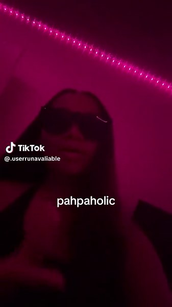 Exploring the Joy of Random Content Sharing