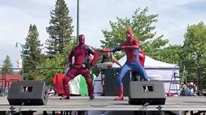 Ese Spiderman y DeadPool si que tienen buen ritmo. | Central Comedia