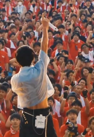 UVERworld Fight For Liberty - Live Performance