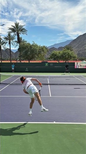 Tsitsipas looking like one of us 👀 #tennis #tennisplayer