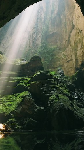 Son Doong - THE LARGEST CAVE ON PLANET EARTH. #thelargest #cave #earth
