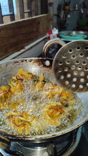 #aloo pakora recipe #trending #food