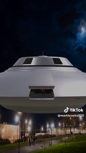 I'm an outer space alien, arriving on earth. #outerspace #alien #ufo #spaceship #meme #treanding #trend #clovisnm