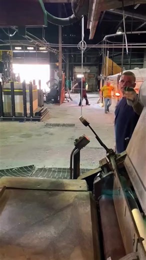 Molten Glass Transformation: A Craftsmanship Journey