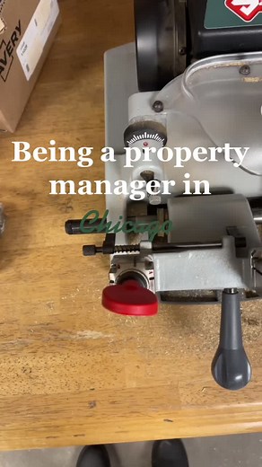 Cutting keys at work #propertymanagement #chicago #propertymanager #chicago #southsidechicago