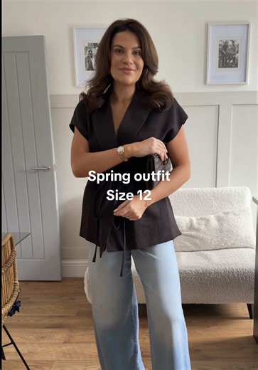 Stylish Bloat-Friendly Spring Outfits for Size 12